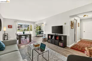 3768 Harrison St, Oakland, CA 94611 - Photo 5
