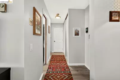3768 Harrison St #307, Oakland, CA 94611 - Photo 7