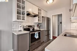 3768 Harrison St, Oakland, CA 94611 - Photo 19
