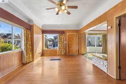 874 Arlington Ave, Oakland, CA 94608 - Photo 9