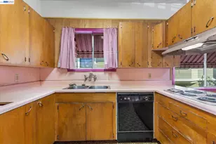 874 Arlington Ave, Oakland, CA 94608 - Photo 19