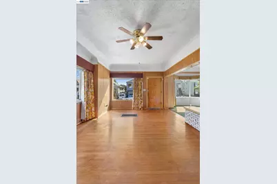 874 Arlington Ave, Oakland, CA 94608 - Photo 41