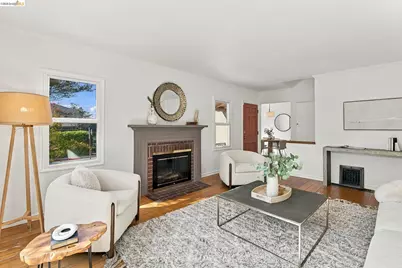 1555 Acton St, Berkeley, CA 94702 - Photo 9