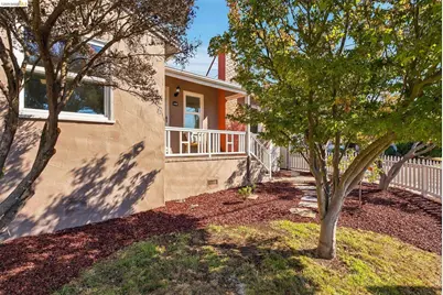 1555 Acton St, Berkeley, CA 94702 - Photo 5