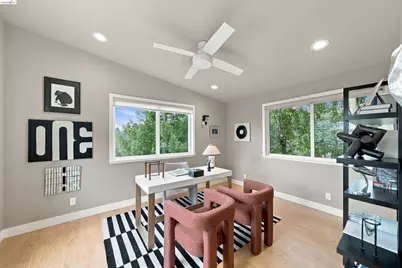 6625 Snake Rd, Oakland, CA 94611 - Photo 39