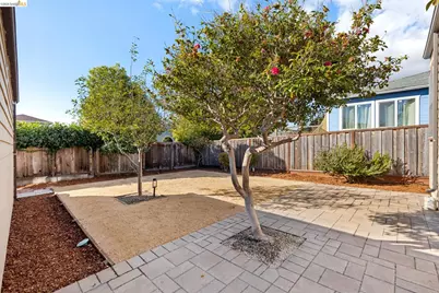 117 Carmel Ave, El Cerrito, CA 94530 - Photo 37