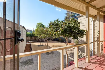 117 Carmel Ave, El Cerrito, CA 94530 - Photo 31