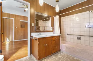 874 Arlington Ave, Oakland, CA 94608 - Photo 19