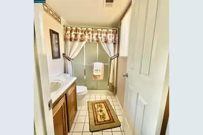 403 Gerald Court, Benicia, CA 94510 - Photo 21