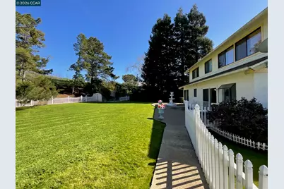 403 Gerald Court, Benicia, CA 94510 - Photo 53