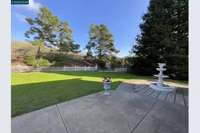403 Gerald Court, Benicia, CA 94510 - Photo 55