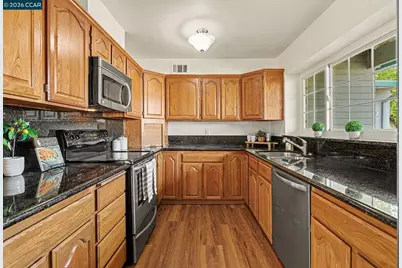 137 Kathryn Dr, Pleasant Hill, CA 94523 - Photo 9
