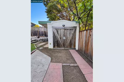 633 Neilson Street, Berkeley, CA 94707 - Photo 21
