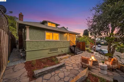 4956 Manila Ave, Oakland, CA 94609 - Photo 1