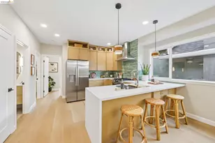 4956 Manila Ave, Oakland, CA 94609 - Photo 13