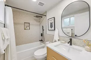 4956 Manila Ave, Oakland, CA 94609 - Photo 23