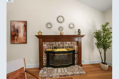 8047 Del Monte Ave, Newark, CA 94560 - Photo 5