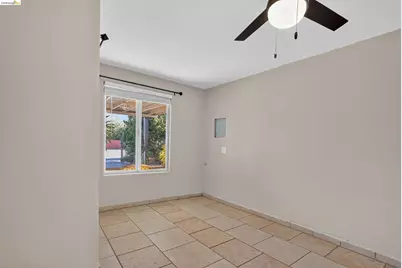 102 Bruno Ave, Pittsburg, CA 94565 - Photo 25
