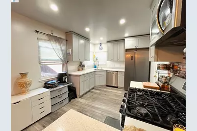 874 Mooney Ave, San Lorenzo, CA 94580 - Photo 11
