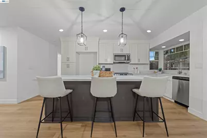 2076 Harte Ct, Fairfield, CA 94533 - Photo 13