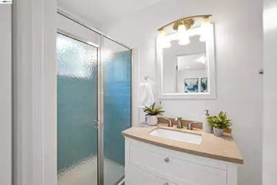 20114 Normandy Ct, Castro Valley, CA 94546 - Photo 29