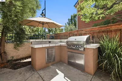 4866 Shelton St, Dublin, CA 94568 - Photo 45