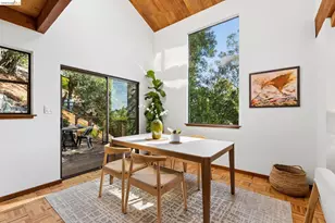 318 Capricorn Ave, Oakland, CA 94611 - Photo 9