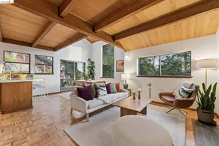 318 Capricorn Ave, Oakland, CA 94611 - Photo 3