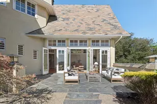13145 Skyline Blvd, Oakland, CA 94619 - Photo 17