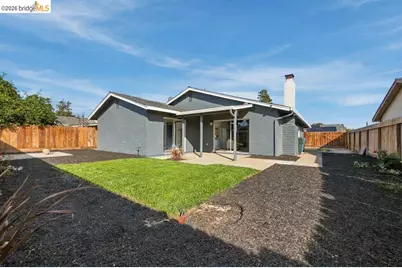 1051 Locust Ave, Manteca, CA 95337 - Photo 33