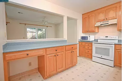 2416 Willow Tree Lane, Martinez, CA 94553 - Photo 21