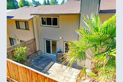 2416 Willow Tree Lane, Martinez, CA 94553 - Photo 11