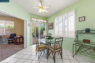 218 Bartlett Lane, Vacaville, CA 95687 - Photo 21