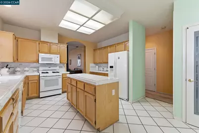 218 Bartlett Lane, Vacaville, CA 95687 - Photo 15
