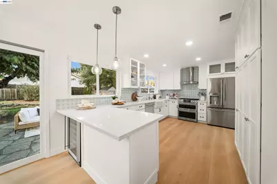 8035 Holanda Ln, Dublin, CA 94568 - Photo 13