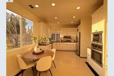 7896 Pineville Cir., Castro Valley, CA 94552 - Photo 9