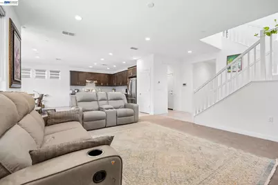 5474 Trimonti Cir, Antioch, CA 94531 - Photo 11