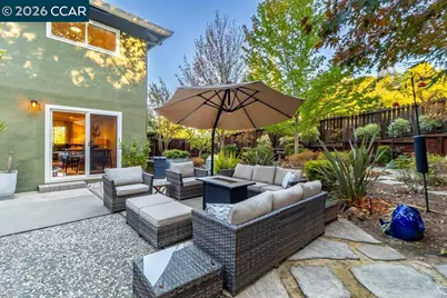 1003 Rachele Rd, Walnut Creek, CA 94597 - Photo 61