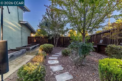 1003 Rachele Rd, Walnut Creek, CA 94597 - Photo 67