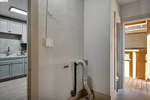 2524 66th Ave, Oakland, CA 94605 - Photo 35