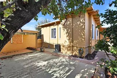 2524 66th Ave, Oakland, CA 94605 - Photo 33