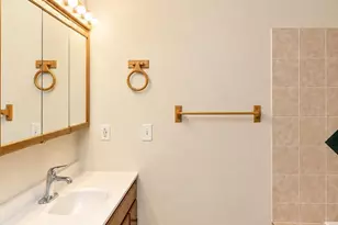 2520 62nd Ave, Oakland, CA 94605 - Photo 19