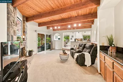 311 Meadowood Ct, Pleasant Hill, CA 94523 - Photo 11