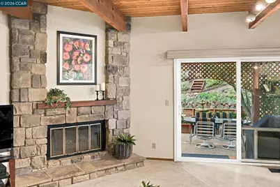 311 Meadowood Ct, Pleasant Hill, CA 94523 - Photo 15