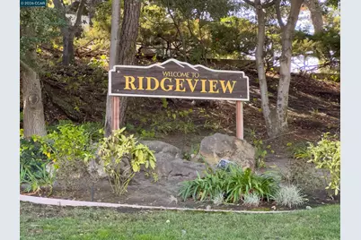 328 Ridgeview Dr, Pleasant Hill, CA 94523 - Photo 23
