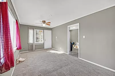 37062 Locust St, Newark, CA 94560 - Photo 5