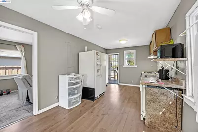 37062 Locust St, Newark, CA 94560 - Photo 13