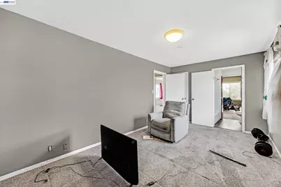 37062 Locust St, Newark, CA 94560 - Photo 9