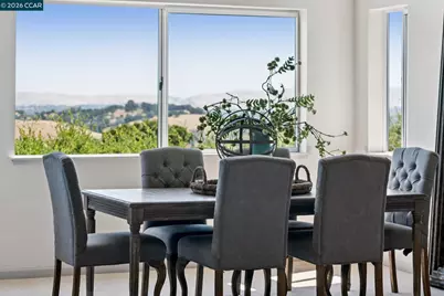 905 Dana Highlands Ct, Lafayette, CA 94549 - Photo 7