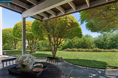 905 Dana Highlands Ct, Lafayette, CA 94549 - Photo 37